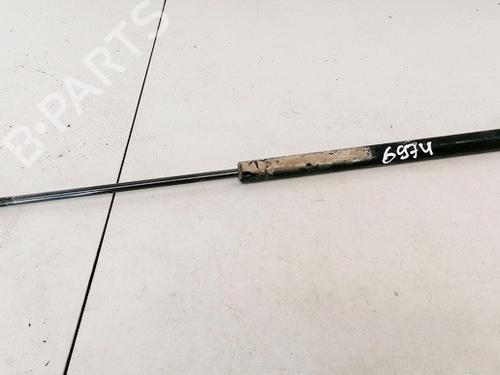 tailgate-lift-support-vw-passat-b5-variant-3b5-1997-1998-1999-2000-2001-35529218 main image