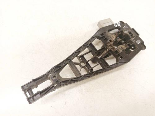 rear-left-exterior-door-handle-opel-astra-h-a04-2004-2005-2006-2007-2008-2009-2010-2011-2012-2013-2014-34746395 main image