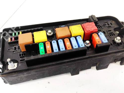 Used Fuse box Fuse box OPEL VECTRA C (Z02) 2.2 DTI 16V (F69) (125 hp) 32947454 32947454