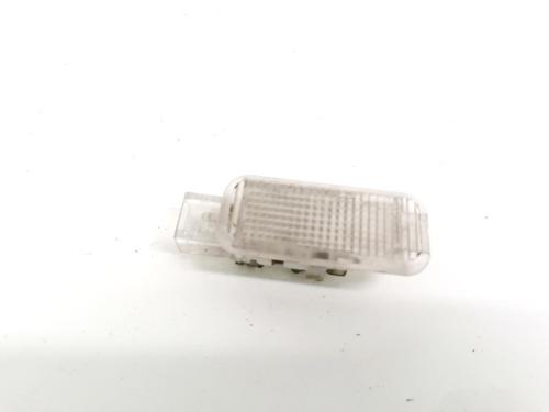 interior-roof-light-audi-a6-c5-4b2-4b4-1997-1998-1999-2000-2001-2002-2003-2004-2005-35470955 main image