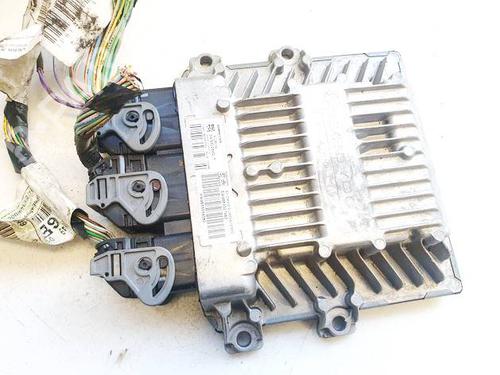 Used Engine control unit (ECU) Engine control unit (ECU) PEUGEOT 407 (6D_) 2.0 HDi 135 (6DRHRH, 6DRHRE, 6DRHRG, 6DRHRJ) (136 hp) 32592343 32592343