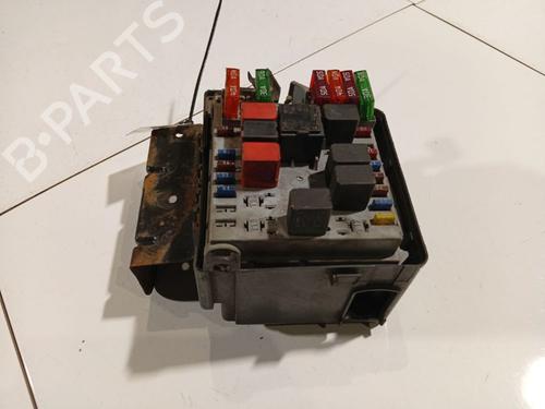 Used Fuse box Fuse box ALFA ROMEO 147 (937_) 1.6 16V T.SPARK (937.AXA1A, 937.AXB1A, 937.BXB1A) (120 hp) 36517842 36517842