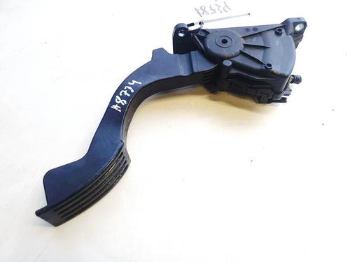 Used Pedal Pedal VOLVO V50 (545) 2.0 D (136 hp) 35332680 35332680