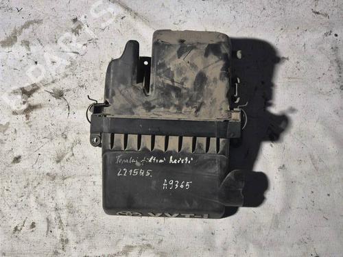 Used Air filter box Air filter box TOYOTA YARIS (_P9_) 1.3 4WD (NCP95) (87 hp) 35231572 35231572