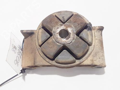 Used Engine mount Engine mount AUDI 80 B3 Saloon (893, 894, 8A2) 1.8 S (88 hp) 33077083 33077083