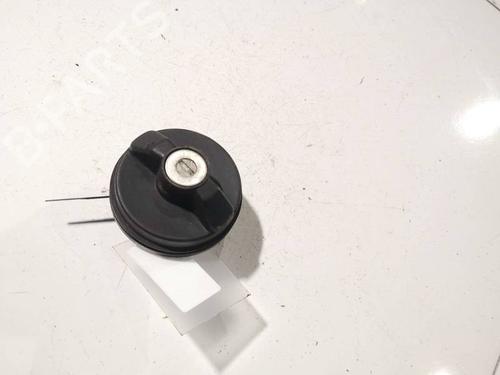 Used Fuel cap Fuel cap 38102550 38102550