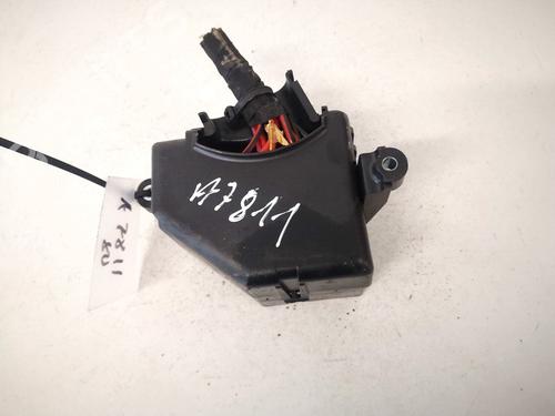 Fuse box VW PASSAT B6 (3C2) 2.0 TDI 16V | BP32899635E1 - Image 2