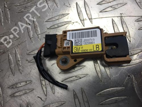 electronic-module-opel-vectra-c-z02-2002-2003-2004-2005-2006-2007-2008-2009-33483311 main image