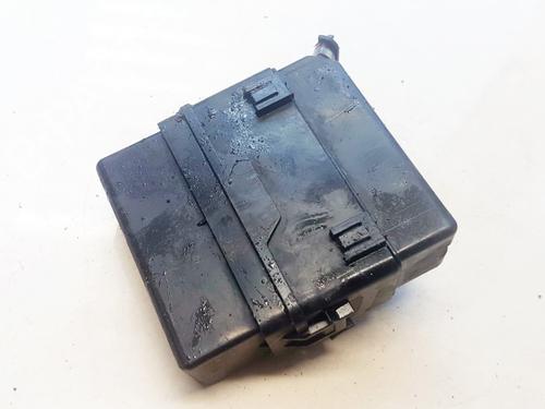 Used Fuse box Fuse box CITROËN C-CROSSER (VU_, VV_) 2.2 HDi (156 hp) 33102817 33102817