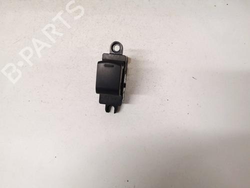 Used Switch Switch NISSAN MICRA III (K12) 1.2 16V (80 hp) 32892062 32892062
