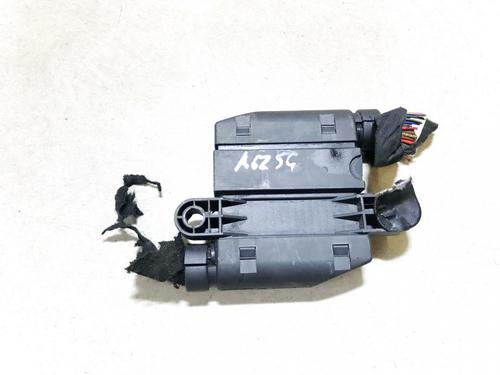 fuse-box-opel-zafira-a-mpv-t98-1999-2000-2001-2002-2003-2004-2005-2006-33070708 main image