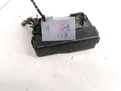 Used Fuse box Fuse box TOYOTA AVENSIS (_T25_) 2.2 D-CAT (ADT251_, ADT251R) (177 hp) 33090414 33090414