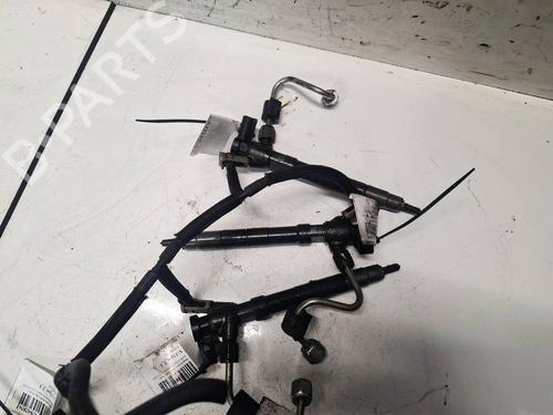 Used Injector Injector SUBARU IMPREZA Hatchback (GR, GH, G3) 2.5 AWD (310 hp) 36101272 36101272