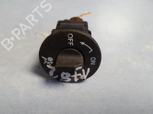 Used Switch Switch RENAULT LAGUNA II (BG0/1_) 1.8 16V (BG06, BG0J, BG0M) (116 hp) 33514914 33514914