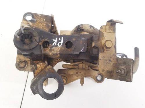 Used Engine mount Engine mount NISSAN X-TRAIL I (T30) 2.2 Di 4x4 (114 hp) 32619367 32619367