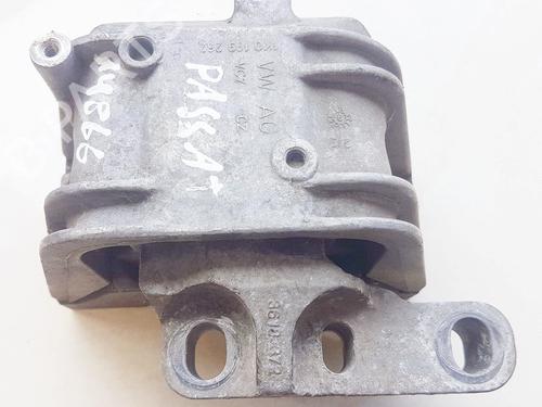 Used Engine mount Engine mount VW PASSAT B6 (3C2) 2.0 TDI (140 hp) 33526700 33526700