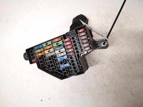 fuse-box-skoda-octavia-ii-1z3-2004-2005-2006-2007-2008-2009-2010-2011-2012-2013-32924511 main image