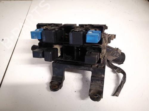 Used Fuse box NISSAN PRIMERA Hatchback (P12) 2.2 dCi (139 hp) 32622330