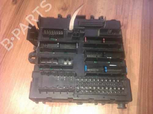 fuse-box-opel-vectra-c-z02-2002-2003-2004-2005-2006-2007-2008-2009-33500342 main image