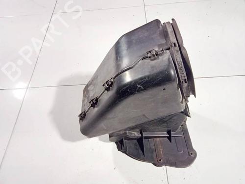 Luftfiltergehäuse für Luftfiltergehäuse IVECO DAILY III Van 35 S 15 V, 35 C 15 V (A6HCV3B2, A6HBV4B2, A6HC41B2,... (146 hp) 35142151 35142151
