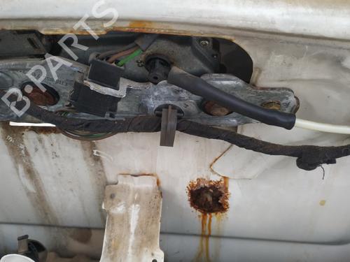 Used Rear wiper motor Rear wiper motor 35589250 35589250