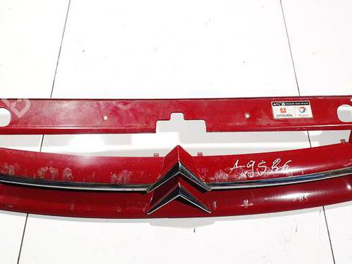Used Grille Grille 35218507 35218507