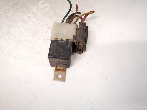 Electronic sensor AUDI 80 B4 Saloon (8C2) 1.9 TDI | BP32917638M84 - Image 2