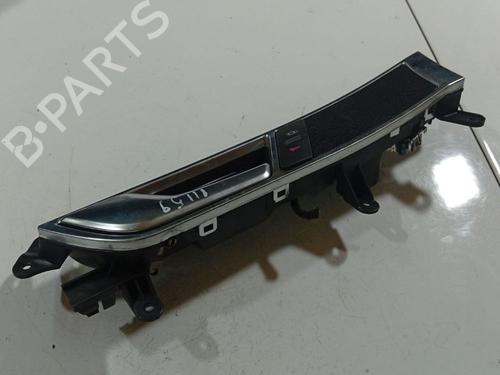 front-left-interior-door-handle-vw-passat-b6-3c2-2005-2006-2007-2008-2009-2010-2011-34796706 main image
