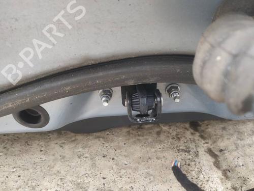 Used Hinge/Door check strap Hinge/Door check strap 35211126 35211126