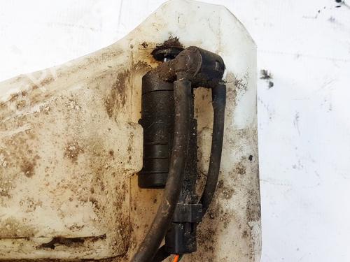 Used Washer pump Washer pump 35865702 35865702