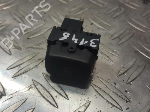 Used Switch Switch MITSUBISHI CARISMA (DA_) 1.6 (DA1A) (90 hp) 35656757 35656757