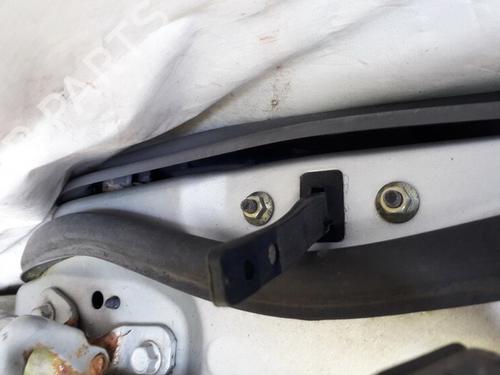 hingedoor-check-strap-mazda-323-f-vi-hatchback-bj-1998-1999-2000-2001-2002-2003-2004-35596677 main image