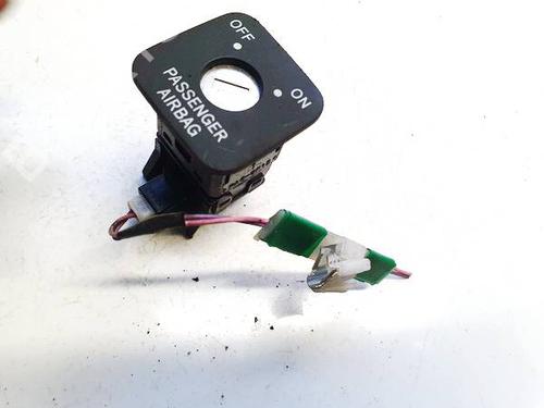 Used Switch SKODA YETI (5L) 1.4 TSI (122 hp) 32620590