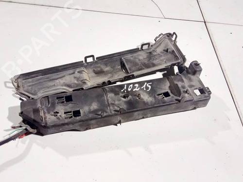 Fuse box CITROËN C5 III (RD_) 2.0 HDi (RDRHD8, RDRHDJ, RDRHR8, RDRHRJ) | BP32579248E1
