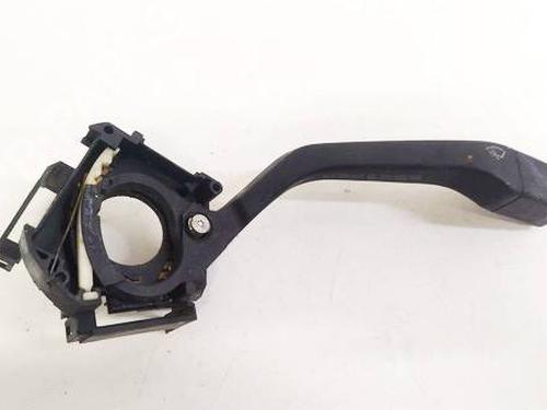 Used Warning switch Warning switch VW PASSAT B3/B4 Variant (3A5, 35I) 1.8 (90 hp) 35118657 35118657