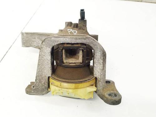 Used Engine mount Engine mount RENAULT MEGANE III Hatchback (BZ0/1_, B3_) 1.5 dCi (BZ09, BZ0D, BZ1W, BZ29, BZ14) (110 hp) 32596474 32596474