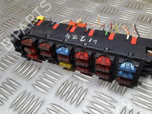 Used Fuse box Fuse box MERCEDES-BENZ C-CLASS (W202) C 220 D (202.121) (95 hp) 33501486 33501486