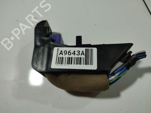 fuse-box-toyota-auris-_e15_-2006-2007-2008-2009-2010-2011-2012-2013-32556507 main image