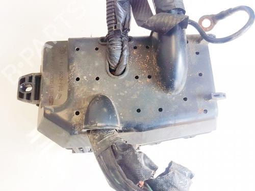 Fuse box FORD MONDEO III (B5Y) 2.0 16V TDDi / TDCi | BP33523767E1 - Image 2