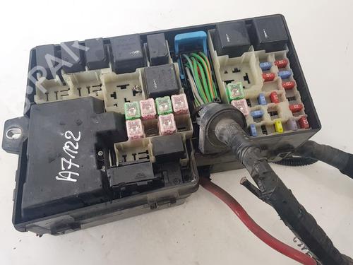 Used Fuse box Fuse box VOLVO V50 (545) 2.0 D (136 hp) 32878371 32878371
