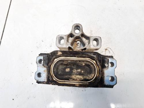 Used Engine mount AUDI Q3 (8UB, 8UG) 2.0 TDI (140 hp) 32593865