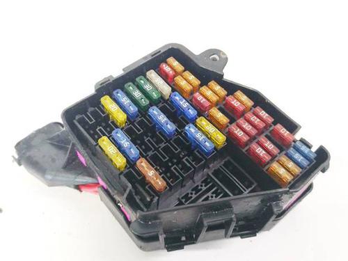 Used Fuse box Fuse box AUDI A6 C5 (4B2, 4B4) 2.5 TDI (155 hp) 32577488 32577488