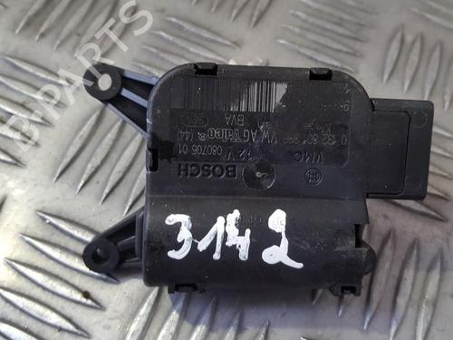 electronic-module-audi-a3-8p1-2003-2004-2005-2006-2007-2008-2009-2010-2011-2012-2013-33494280 main image