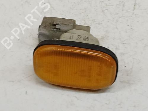 Used Right side indicator Right side indicator TOYOTA PREVIA II (_R3_) 2.0 D-4D (CLR30_, CLR30R) (116 hp) 39968945 39968945