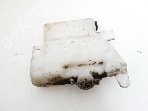 Used Windscreen washer tank Windscreen washer tank MAZDA 626 III (GD) 2.0 D (GDFP) (60 hp) 35841532 35841532