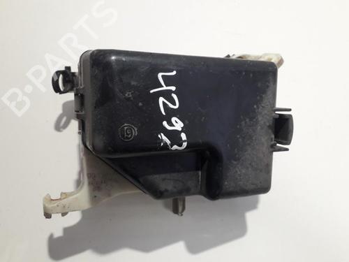 Used Fuse box Fuse box TOYOTA YARIS VERSO (_P2_) 1.3 (NCP20_, NCP22_, NCP20R, NCP22R) (86 hp) 33507087 33507087