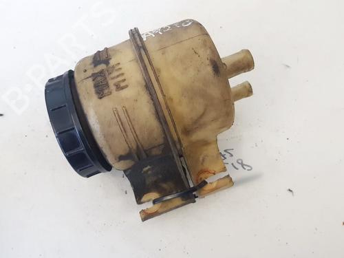 Used Power steering reservoir Power steering reservoir 35504542 35504542