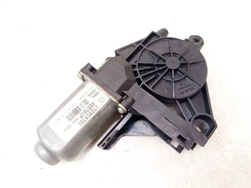 Used Left front window motor Left front window motor VOLVO V50 (545) 2.0 D (136 hp) 40165729 40165729