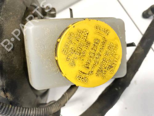Used Brake fluid reservoir Brake fluid reservoir 35045120 35045120