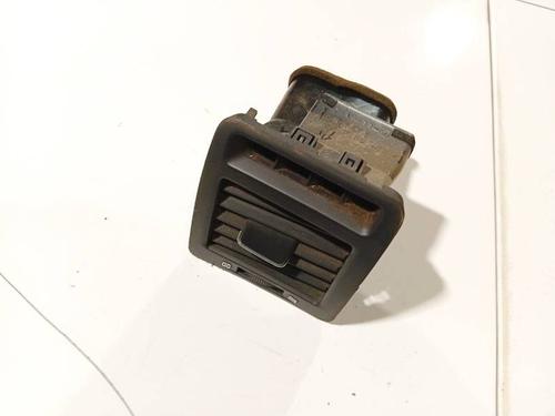 air-vent-toyota-corolla-verso-_e12_-2001-2002-2003-2004-2005-2006-2007-32559284 main image